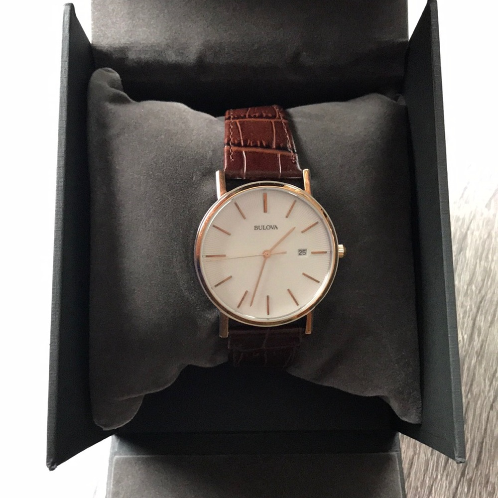 Bulova watch - Picture 2 of 5